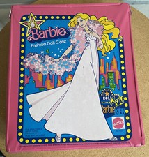 VINTAGE Mattel Barbie Fashion Doll Carrying Case Pink USA Made 1977