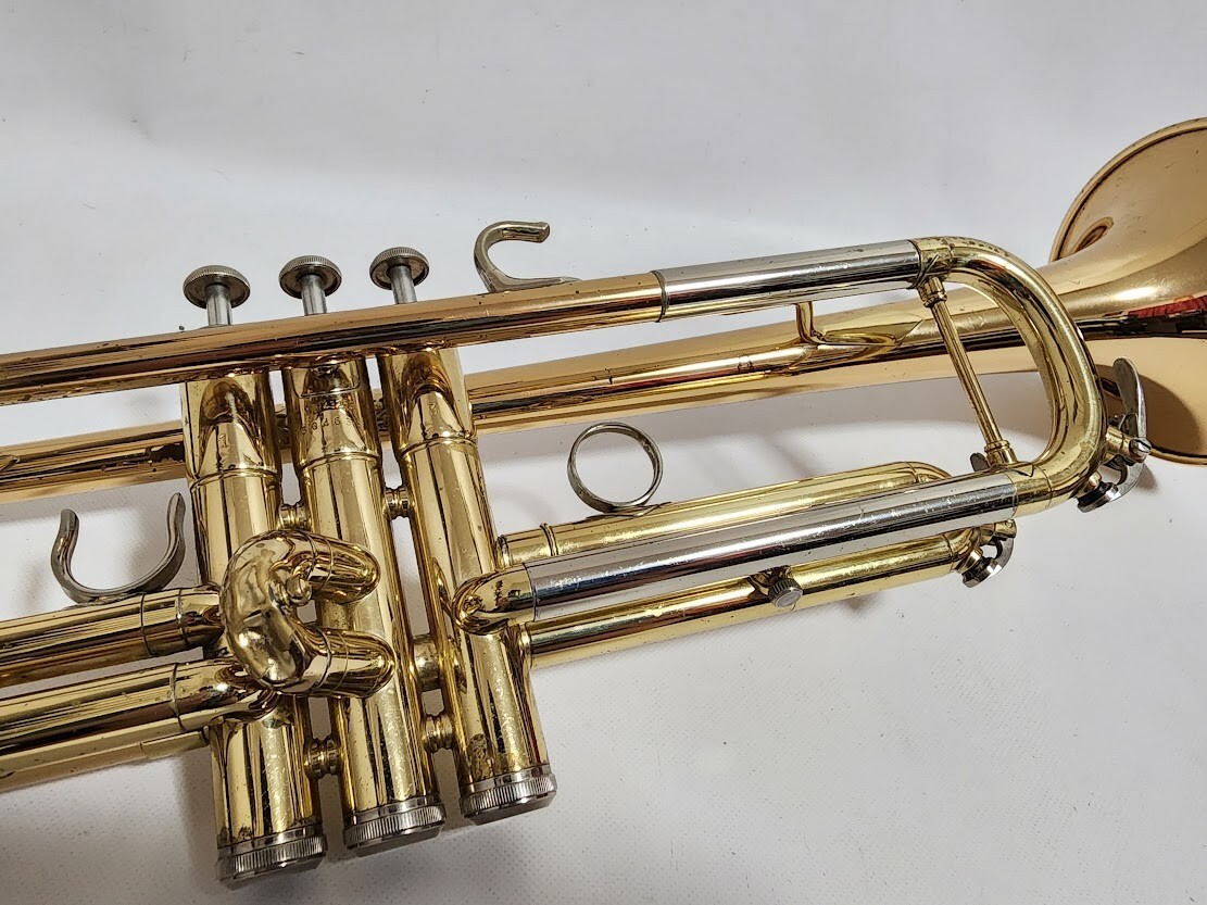 Yamaha Bbトランペット YTR-4325G ハードケース付 #2067 Yamaha Bbトランペット YTR-4325G ハードケース付 #2067