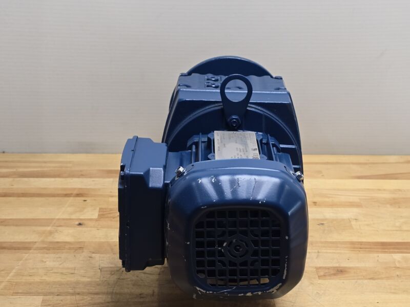 SEW-EURODRIVE Gear Motor RF47 DRS71S4, 230/460VAC, 60Hz, 3Ph, 1/2 HP ...