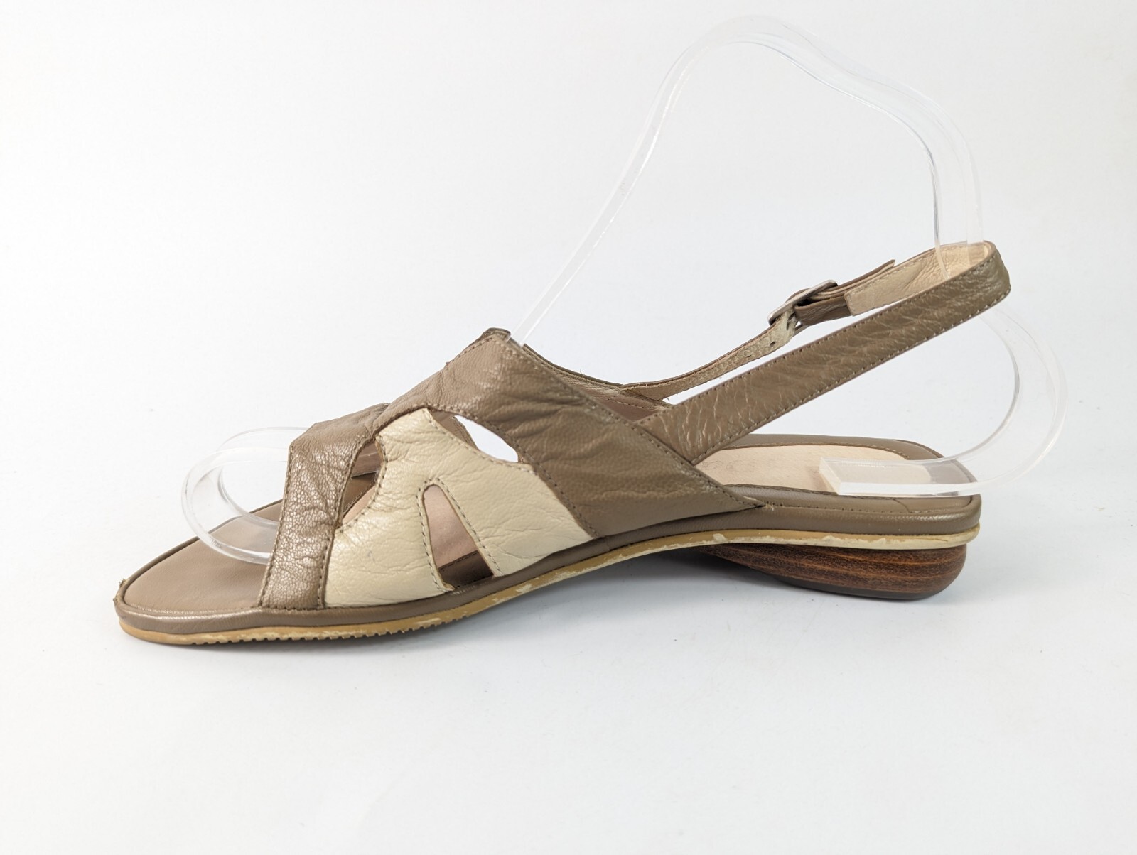 APL Sandali Van Dal in pelle bicolore UK 3D