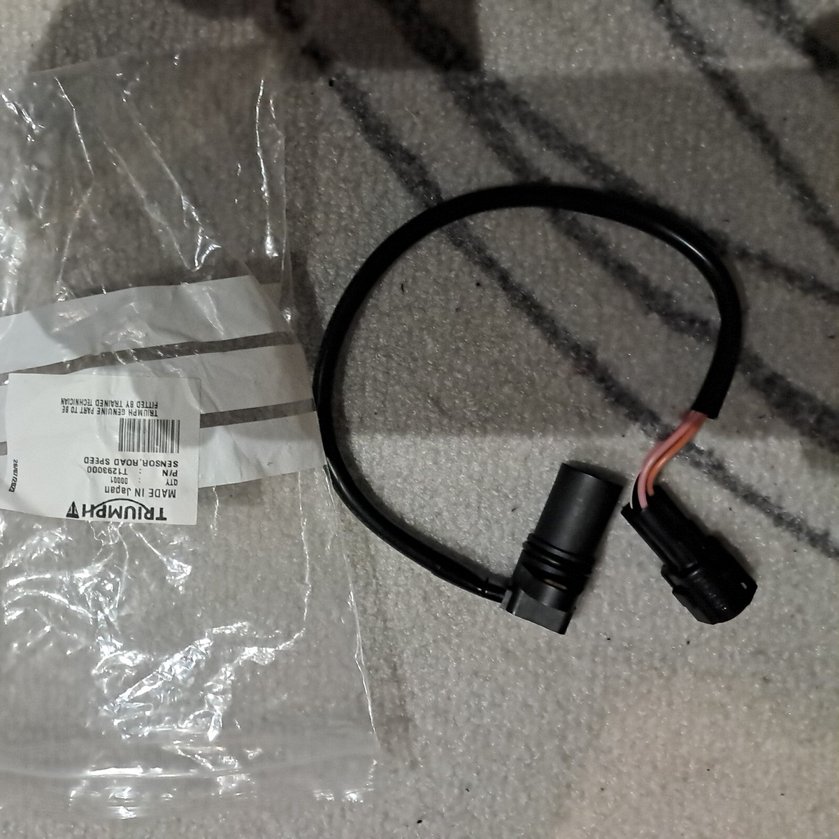 Triumph Bonneville 865 EFI 2015 Engine Speed Sensor for sale Triumph Bonneville 865 EFI 2015 Engine Speed Sensor for sale