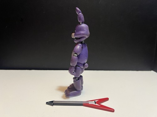 Funko Five Nights At Freddy’s FNAF Purple Bonnie 5” Figure W/ Guitar - Picture 4 of 7