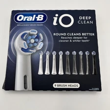 Oral-B iO Deep Clean Replacement Toothbrush Head, 9-count