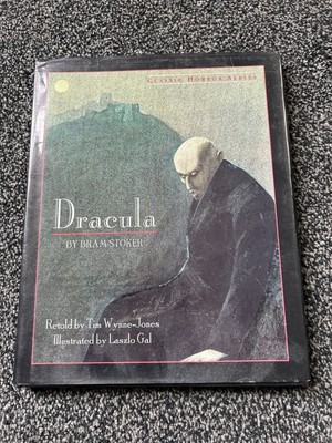 DRACULA By Bram Stoker / Tim Wynne-jones - Hardcover  1997