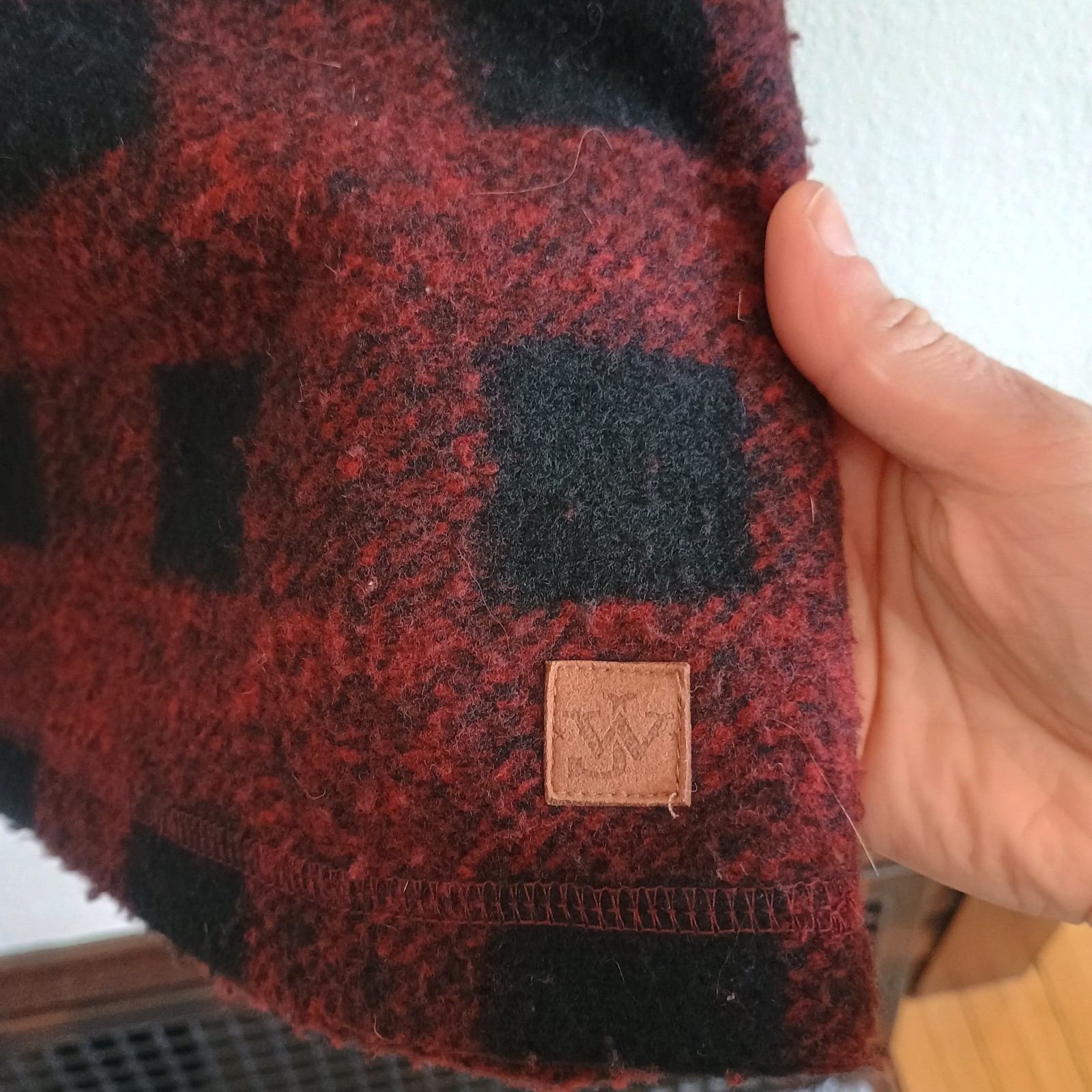 John Wayne Pullover 1/4 Button Flannel Fleece Red… - image 8