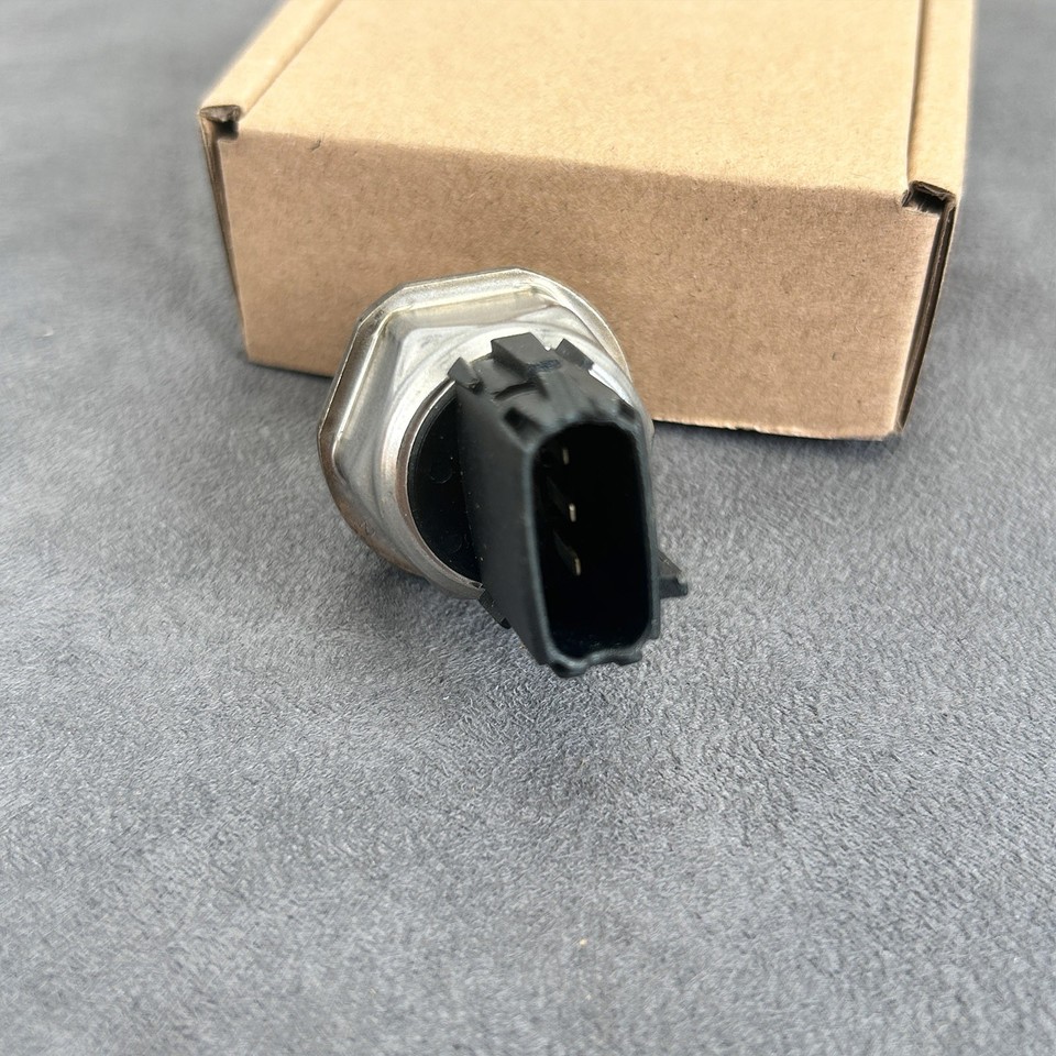 New Fuel Rail Pressure Sensor RE549752 for John Deere Tractor Combine ...