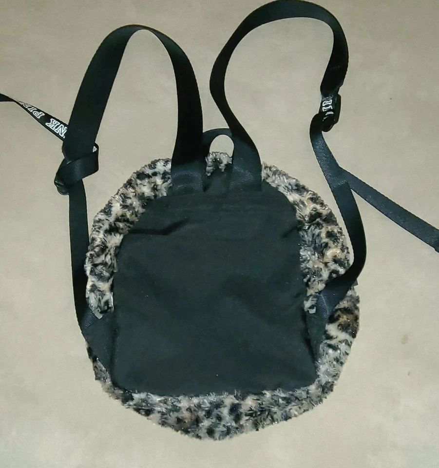 MINI MOCHILA DE PELE DE CHITA ROSA 2019  - Imagem 3 de 4