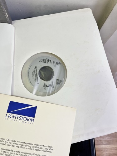 Terminator 2 Judgment Day Laserdisc + Making Of Box Set 4 Laser Discs Movie - Picture 6 of 19