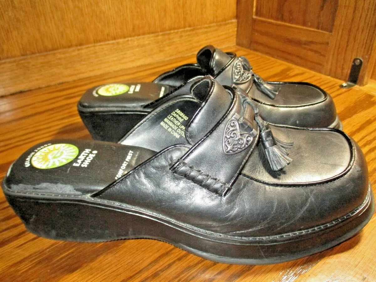 Earth Shoe Daphne Size 9.5 Women s Gelron 2000 Black Leather Wedge