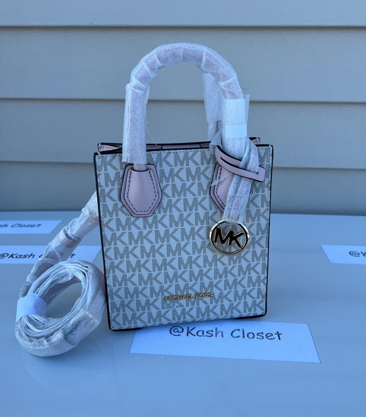 Michael Kors crossbody bag mercer extra small MK signature powder blush image 2