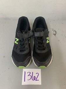 new balance kids ya680v5