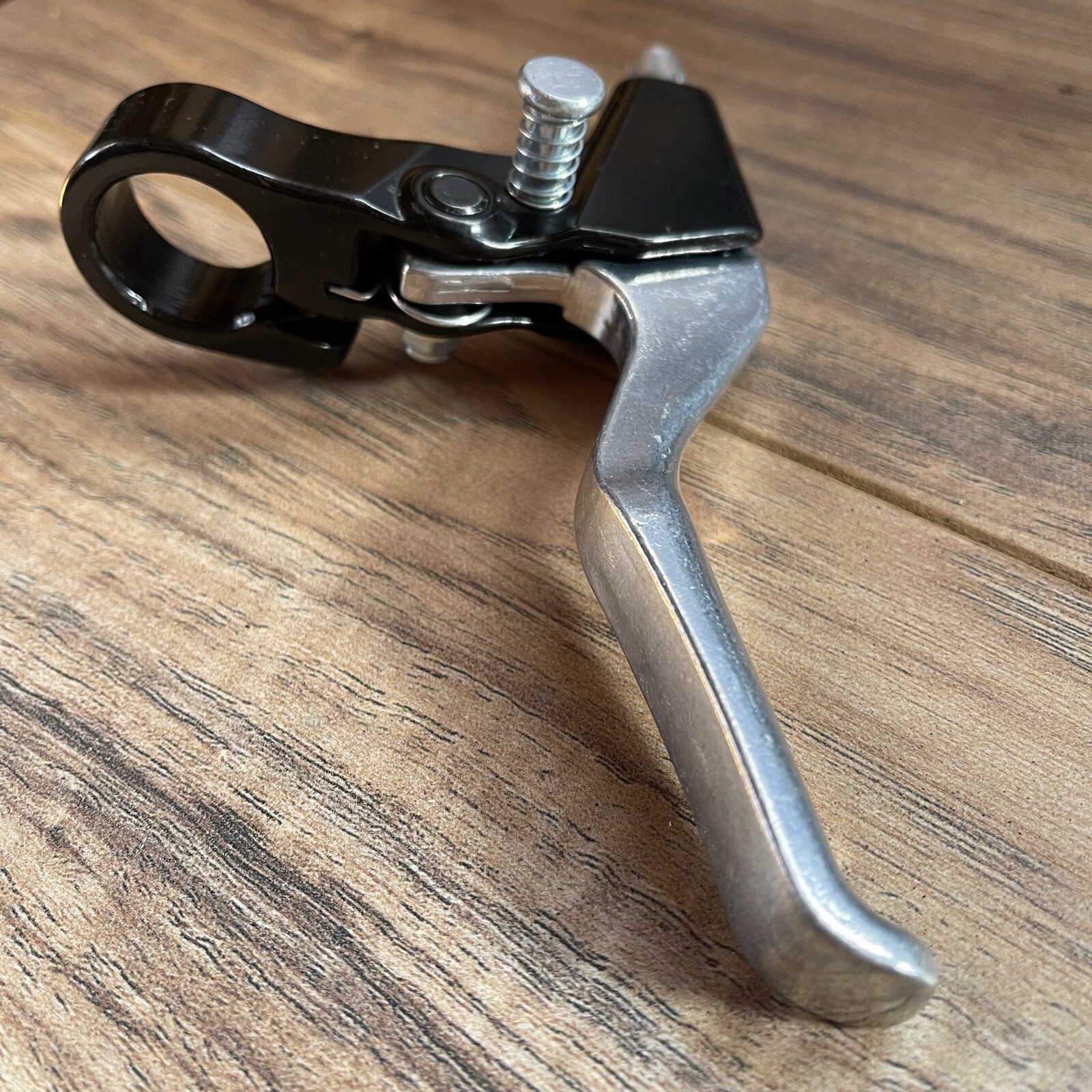 Sunlite Locking RIGHT REAR Bicycle Cantilever Caliper Brake Lever Parking Lock