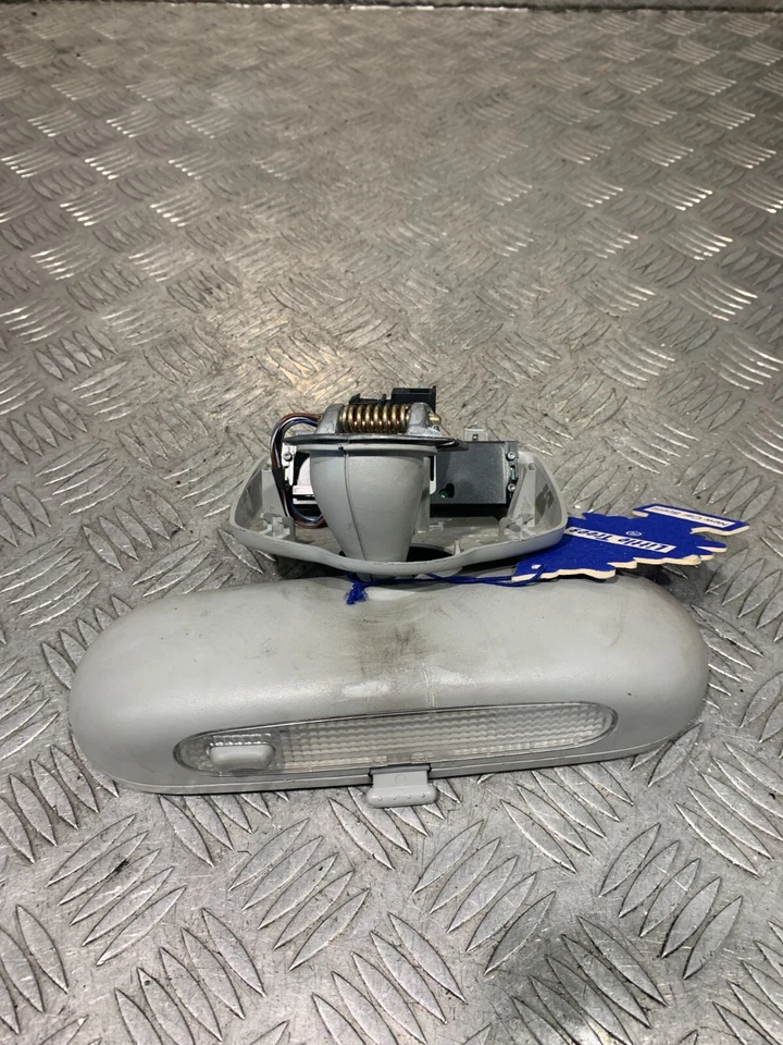 Espejo retrovisor interior Volkswagen Beetle 2006 1C0857511L #2 Foto 2 de 4