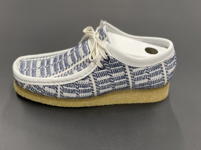 clarks wallabee indigo