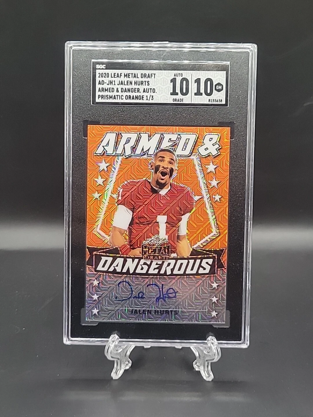 Jalen Hurts Leaf Metal Draft Armed & Dangerous Autographs #ADJH1 Pink Prismatic