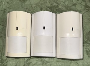 Lot Of 3 DSC WS4904P Wireless Motion Detectors 1 No Back Mounting Plate