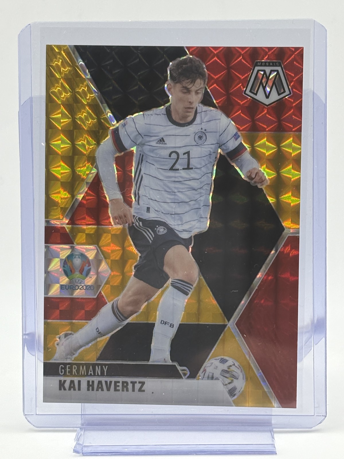 2021 Panini Mosaic UEFA Euro 2020 - Kai Havertz #125 Red & Gold Mosaic Prizm /88