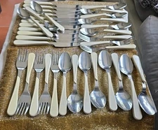 Vintage Washington Forge WF WHITE/IVORY Stainless Flatware 36 Pcs WAF11 MCM