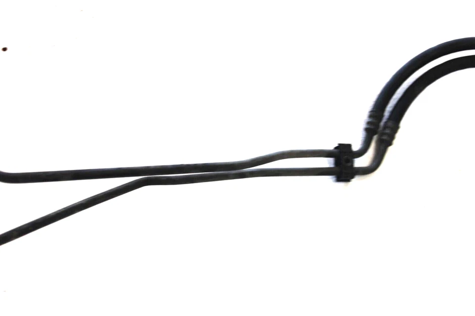 LINHAS DE RESFRIAMENTO DE ENTRADA DE ÓLEO TRANSMISSÃO TRANS AUTOMÁTICA BMW E30 325E 325IX - Imagem 4 de 4