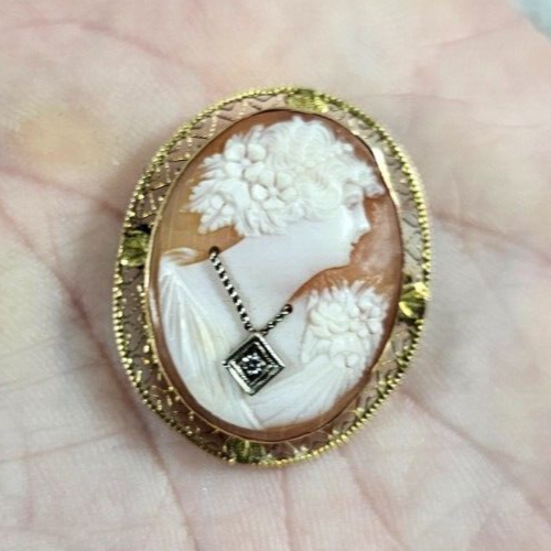 Antique 10K Gold Carved Shell Cameo Pin Brooch with Diamond Necklace 4.54 Grams - Picture 3 of 5