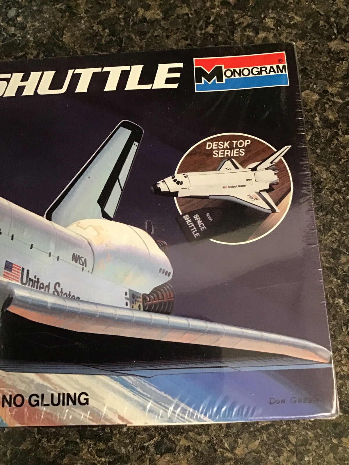 Maquette Monogram Navette Spatiale NASA (Space Shuttle) - Échelle 1/72, N55