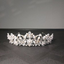 NEW Tiara For Women Pearls Wedding Style