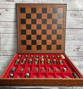Vintage Leather Top 17 x 17 Chess Set Brown