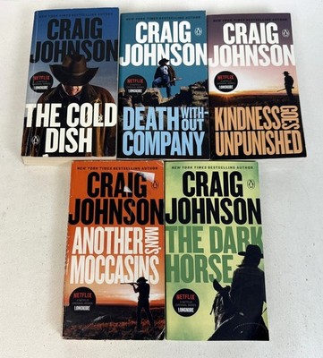 Craig Johnson Lot 1st 5 Longmire Paperbacks The Cold Dish / The Dark Horse