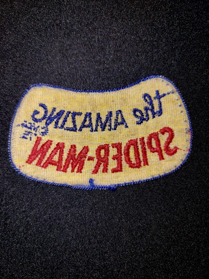 Vintage AMAZING SPIDER-MAN Marvel Comics Super-Hero Patch (1979) 4" x 2" - Image 2 of 2