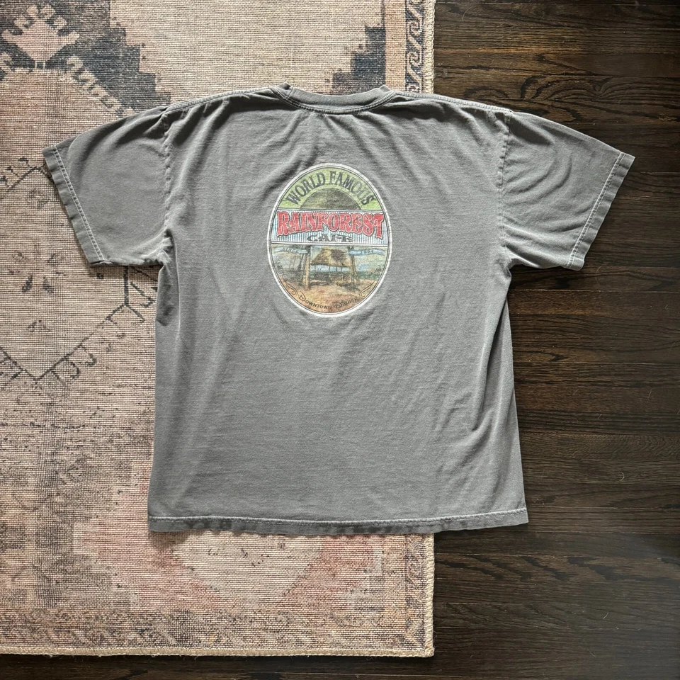 Camiseta Downtown Disney Rainforest Café Gris Vintage, Talla 2XL Foto 2 de 4