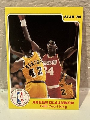 1986 Star Court Kings #25 Akeem Olajuwon Houston Rockets EXMT