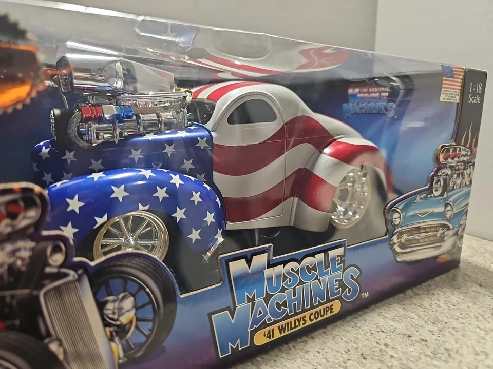 Vntg '01 Muscle Machines 1941 Willys Coupe Stars And Stripes 1:18 Die-Cast Car  - Image 3 of 4