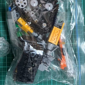 LEGO Ideas Disney Pixar WALL-E 21303 Yellow Gray Robot Building Set puzzle toy