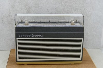 Schaub Lorenz Touring 70 Universal ++ Portable Radio Vintage ++ Good Condition