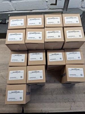 Oriental Motor PKP Schrittmotoren Restposten und Kabel