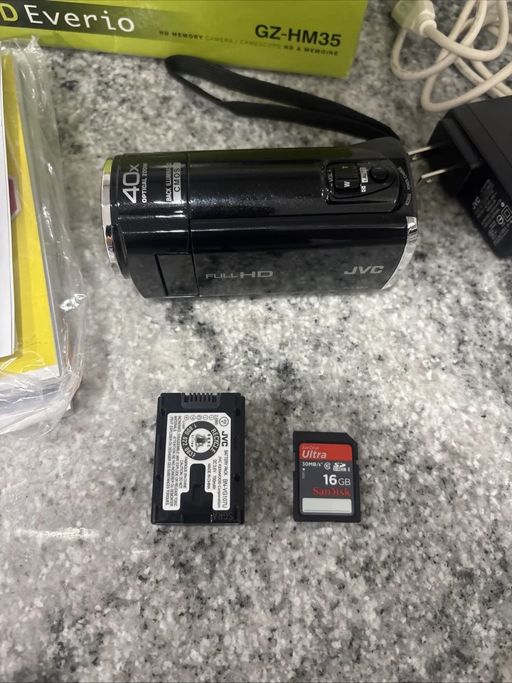 JVC HD EVERIO GZ-HM35 Digital Camcorder with all Accessories & 16Gb SD Card - Image 2 of 4
