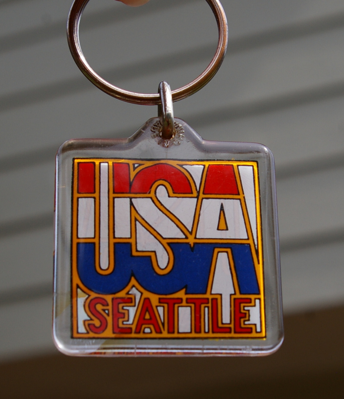 Retro USA Seattle WA Red White & Blue Patriotic 1 3/4