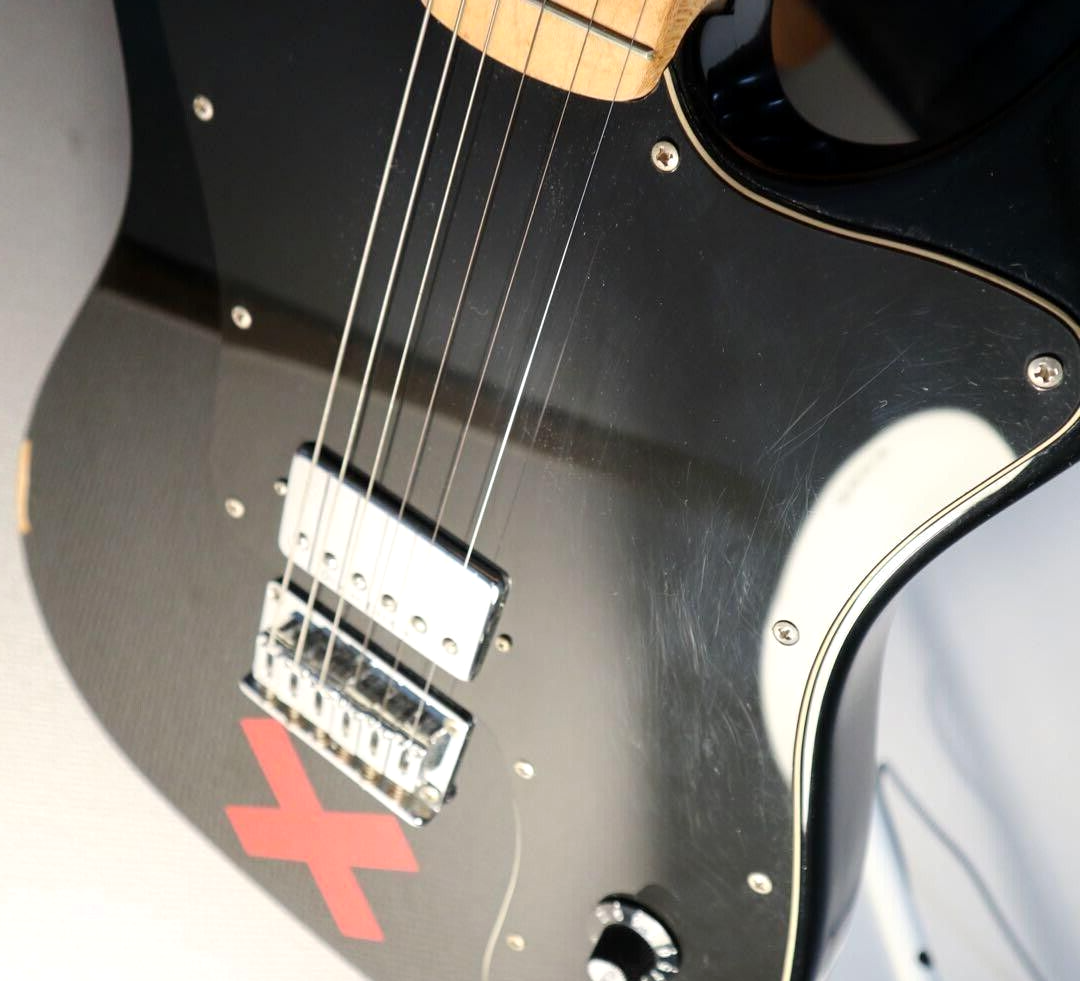 Squier by Fender Deryck Whibley Signature Guitar Black Squier by Fender Deryck Whibley Signature Guitar Black
