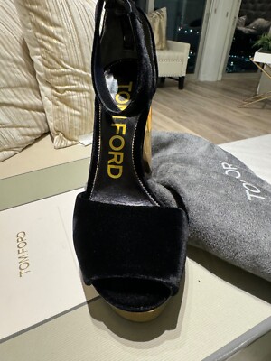 Tom Ford Womens Velvet Ankle Strap Platform Sandal Heels Black