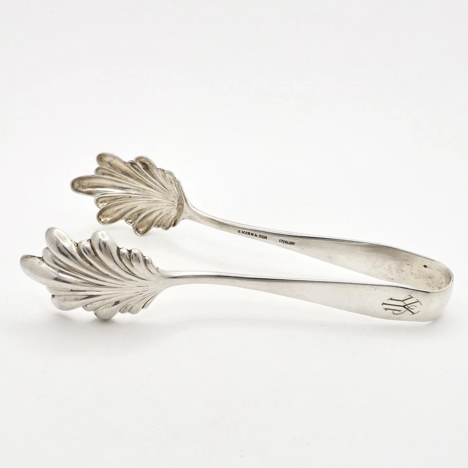 Pinzas para servir grandes antiguas de plata esterlina S Kirk Son antiguas Maryland puntas concha Foto 2 de 4