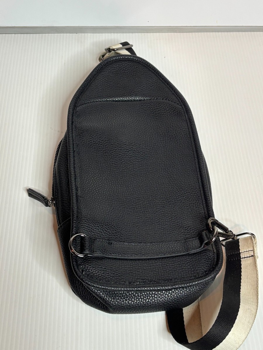 Steve Madden Small Backpack Crossbody Sling Messenger Purse  display picture 2