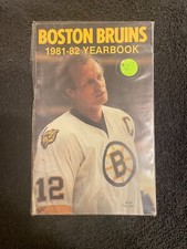 1981-82 Boston Bruins Yearbook NHL NICE GRADE M1022