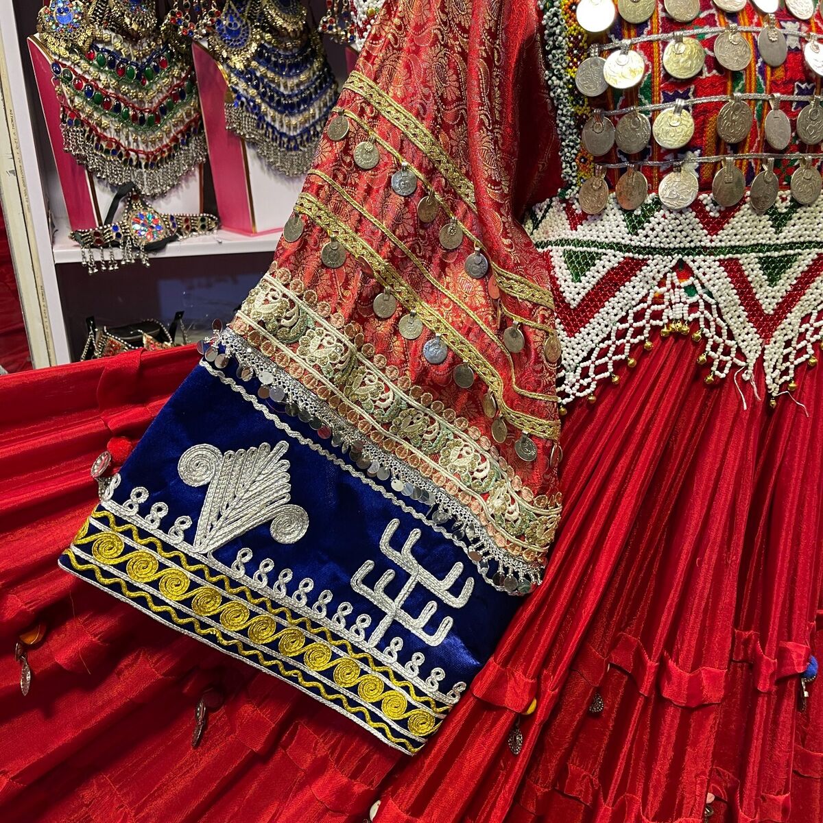 Afghani Traditional Dress - Afghan Wedding Women Dress Afghani Traditional Dress - Afghan Wedding Women Dress