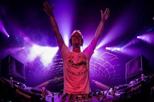 Armin Van Buuren Live Trance & Progressive DJ-Sets Compilation (2012 - 2018) - Picture 13 of 13