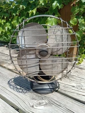 Vintage Montgomery Ward 4 Blade Desk Fan Metal 8" Cage Metal Blade Black