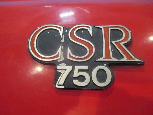 Kawasaki OEM Luminous Red Right Side Cover 1982-1983 KZ750 36001-1136-E2 - Picture 2 of 14