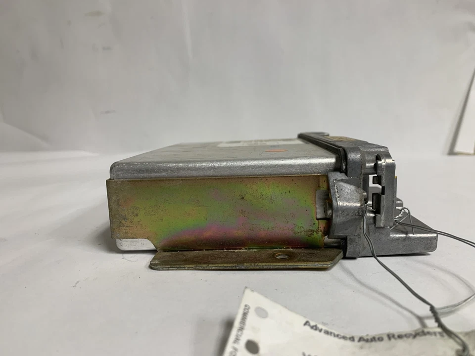 Módulo de control del acelerador de gas eléctrico Mercedes Benz 500SL 1990-1992 FABRICANTE DE EQUIPOS ORIGINALES Foto 3 de 4