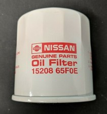 GENUINE OEM Nissan Engine Oil Filter for Altima Cube Maxima Murano (15208-65F0E)