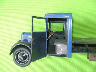 Jouet Ancien Camion Plateau CIJ - Renault 5T - Tôle Mécanique - France