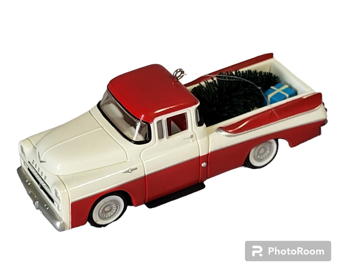 1999 Hallmark Keepsake Christmas Ornament 1957 Dodge Sweptside